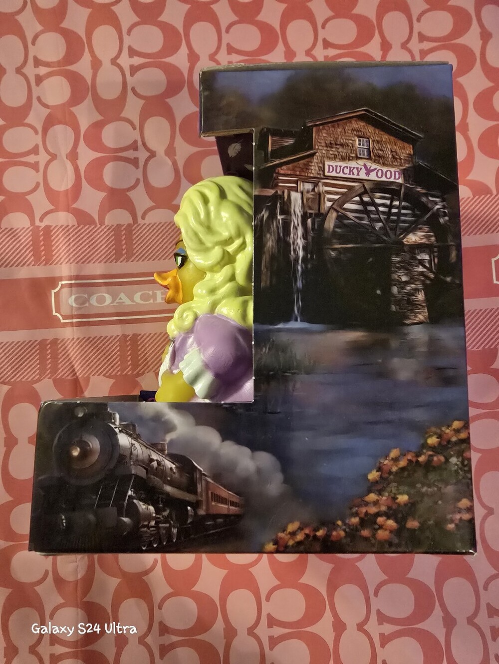 Celebriducks Dashboard Pond Duckin' 9 To 5 Dolly Rubber Duck NEW - Picture 3 of 10